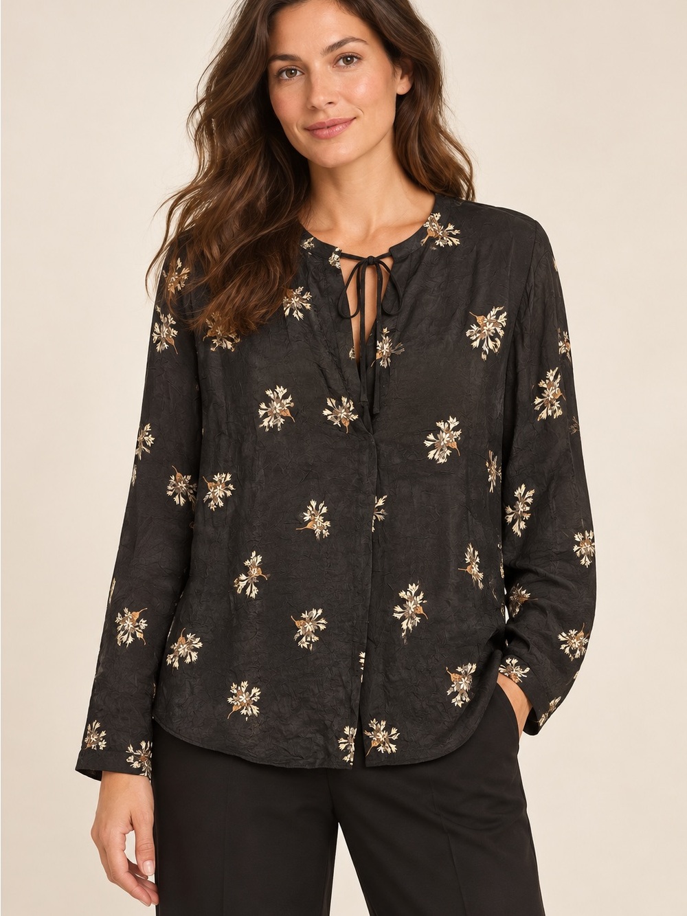 Vince Women's Black Floral Tie-Neck Blouse